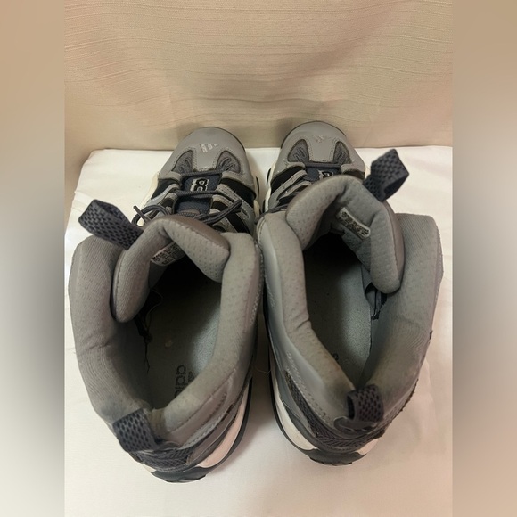 Men’s Adidas Gray and Black Sneakers size 14 sporty running basketball - Picture 8 of 8